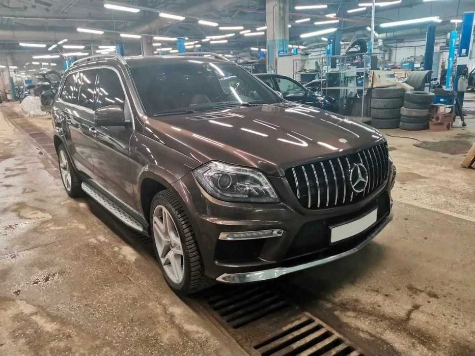 Решетка радиатора mercedes GL X166 2012-2015год. GT All Black & Chrome Black