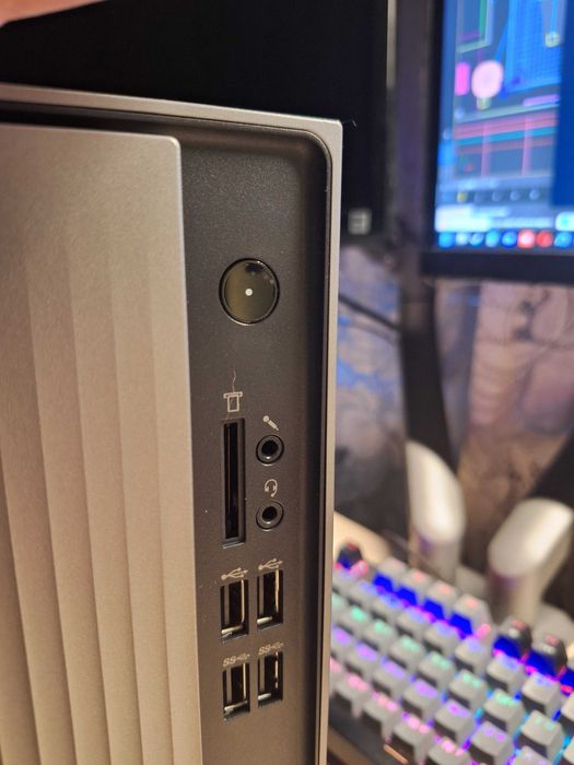 Системний блок Lenovo Ryzen\Vega 3\120ssd\1tb hdd