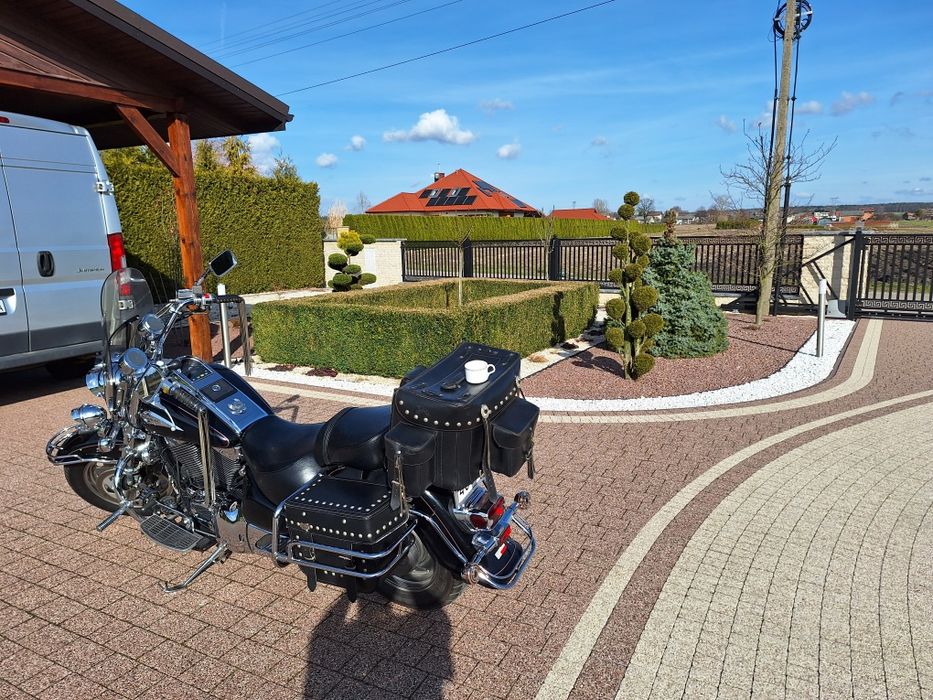 Suzuki Intruder 2003