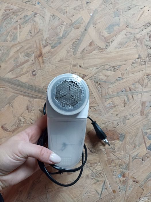 Машинка від катишок