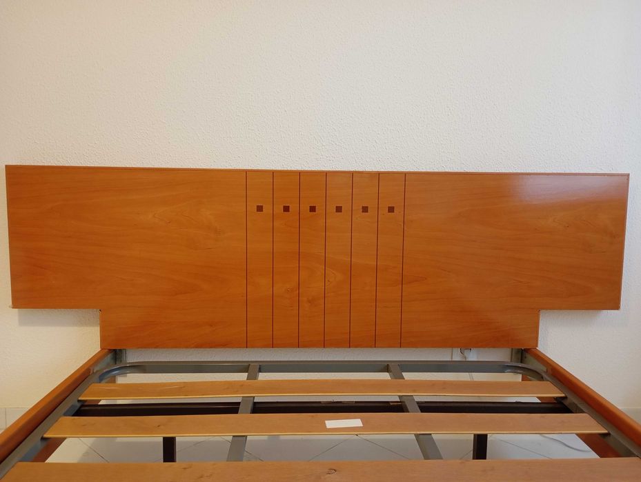 Vendo cama em segunda mão