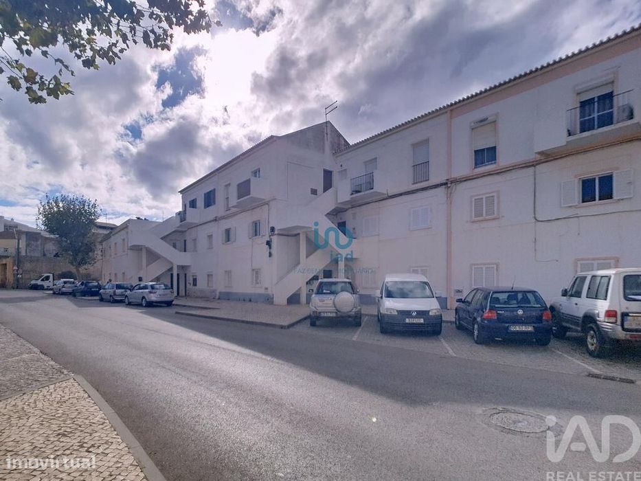 Apartamento T2 em São Gonçalo de Lagos