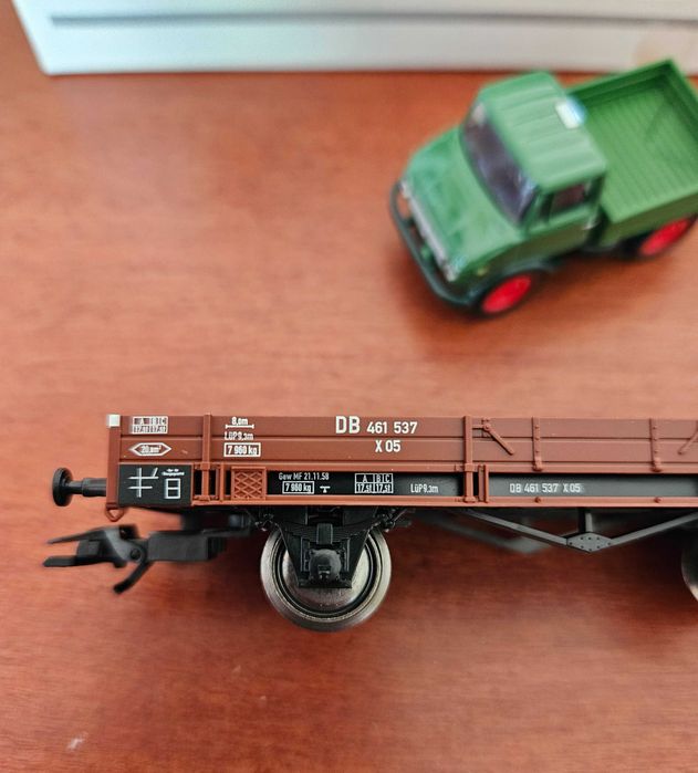 Modelismo comboios colecção - MARKLIN 00761 H0 - Vagão UNIMOG (5 sets)