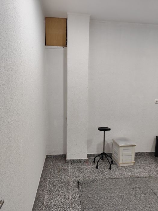 Aluga gabinete para serviços