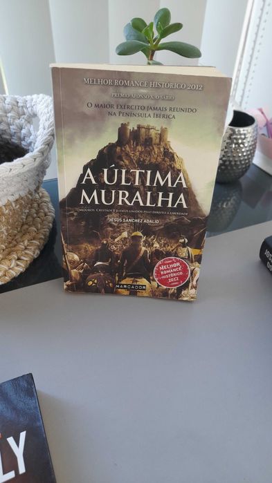 A Última Muralha, Jesús Sánchez Adalid