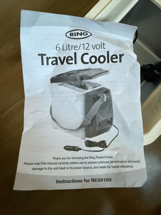 Lodówka turystyczna 6l 12 V