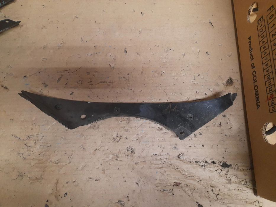 Yamaha  R6 1998 - 2002 5EB-2836K-00 Panel wewnętrzny Prawa owiewka