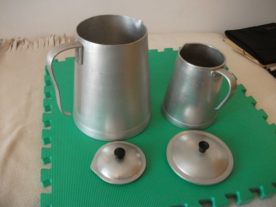 Cafeteiras em alumínio  grosso para cozinha de - 5 litros e 1,5 litros