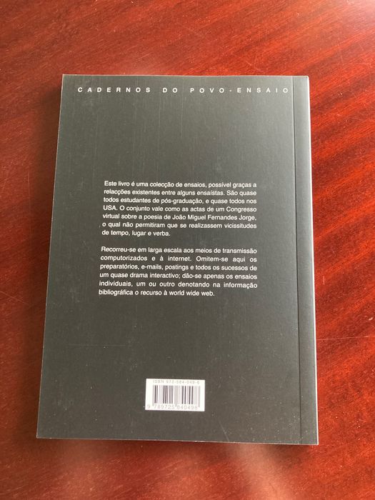 Retidos os Dedos sob o sabor das Coisas