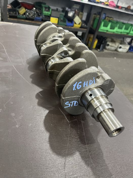 ГБЦ Колінвал 1.6Hdi 8V Peugeot Volvo Citroen Ford Mazda