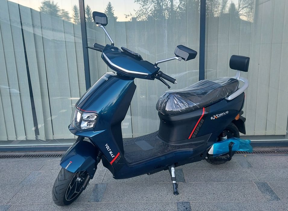 НОВЫЕ электро скутеры 2000 Ватт с батареей 28 а/ч!  VOLT MAX 2025 год!