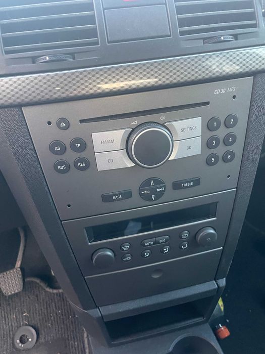Opel Meriva Radio CD Fabryczne stan bdb z kodem
