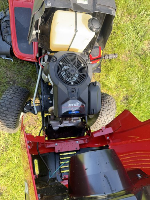 Traktorek Kosiarka MTD Smart RF 125 – Powystawowa / STAN IDEALNY!