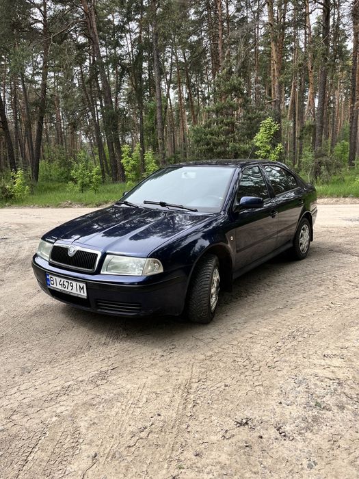 Шкода Октавія 1.6