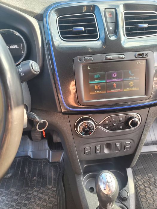 Авто Renault Sandero