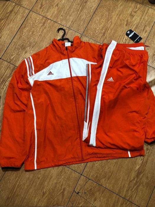 Спортивный костюм Adidas оранжевый размер четыре 4XL