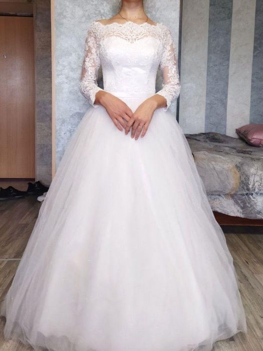 Свадебное платье