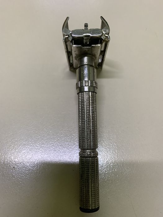 Станок бритвенный консул советский