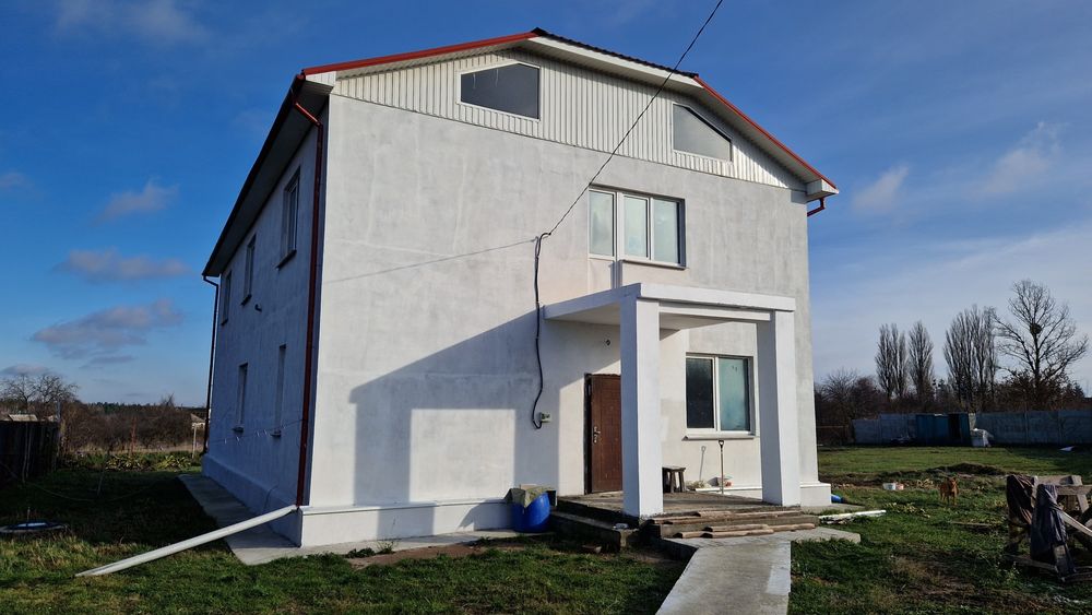 Продаж будинок 2 поверхи