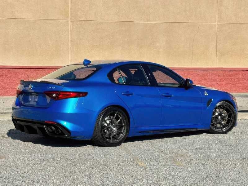 2018 Alfa Romeo Giulia Quadrifoglio