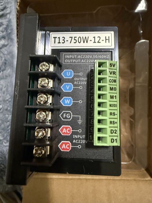 Продам преобразователь частоты Т13-750W-12-H