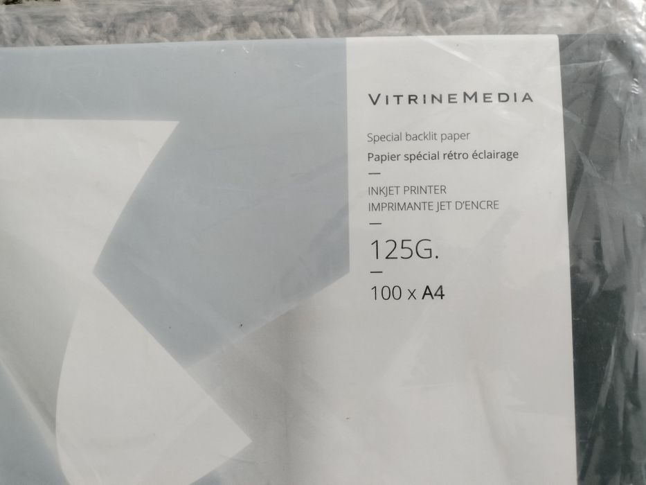 Vitrinemedia placas novas