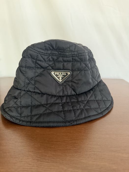 Шляпи Prada  весна / осінь