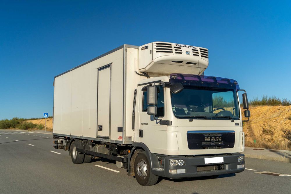 Camião Man TGL-12.250