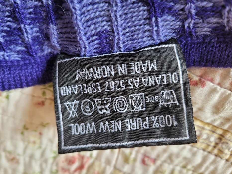 OLEANA r M S XS 100proc wełna nowy termiczny sweter