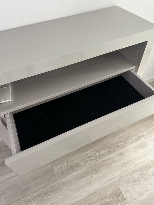 Aparador/Móvel de entrada