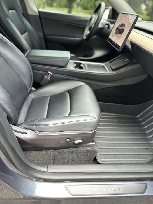 Tesla 2022 Performance 82kWh Dual Motor