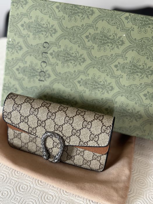 Min bag Gucci com caixa