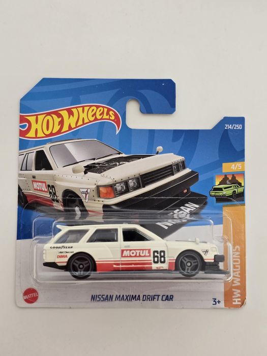 Nissan Maxima Hot Wheels