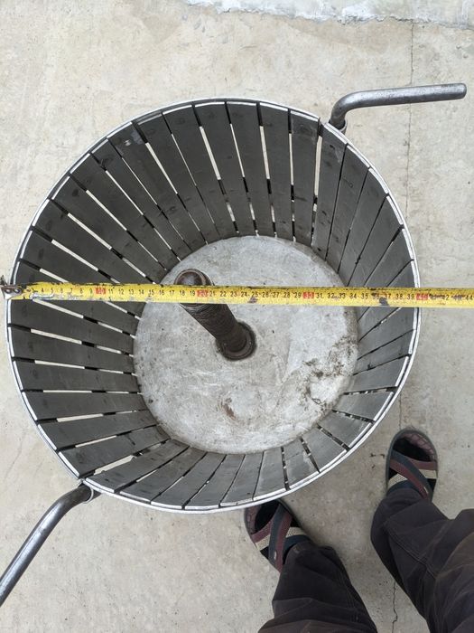 Пресс для винограда.