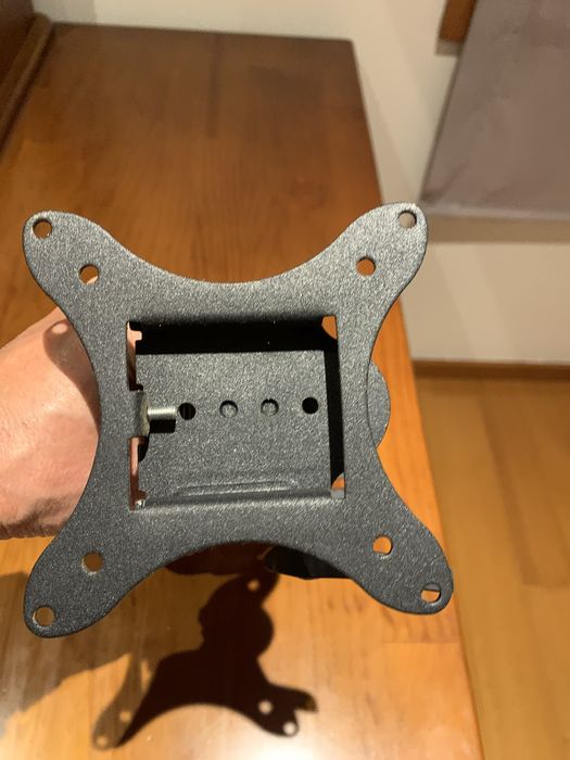 Suporte de TV muito bom