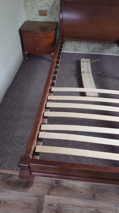 Кровать дерево 1,8*2,0 новая