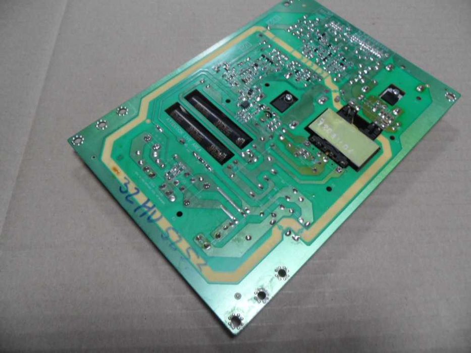 zasilacz telewizora thomson 32HU5253 40-P081C0-PWD1XG