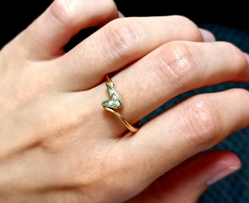 Золота каблучка.18,5р