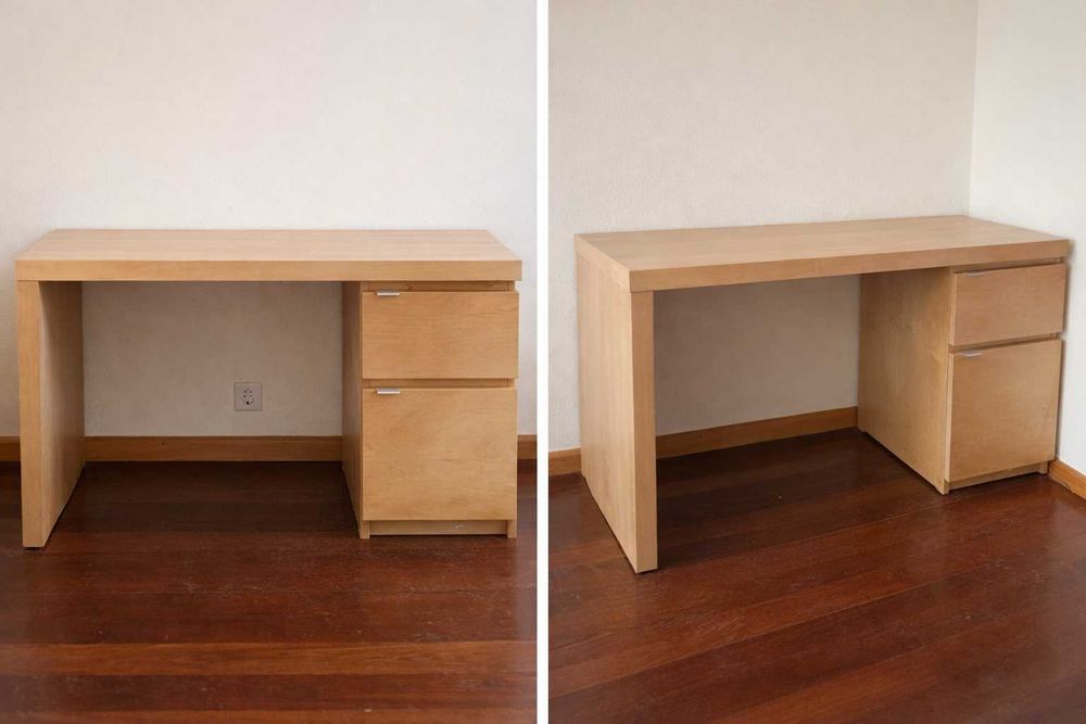 Secretária IKEA em madeira clara com 2 gavetas | Escritório / Estudo