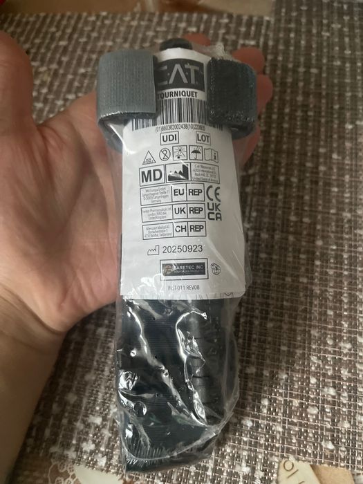 Турнікет  CAT продам