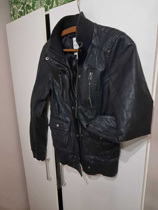 Kurtka damska skórzana Bershka