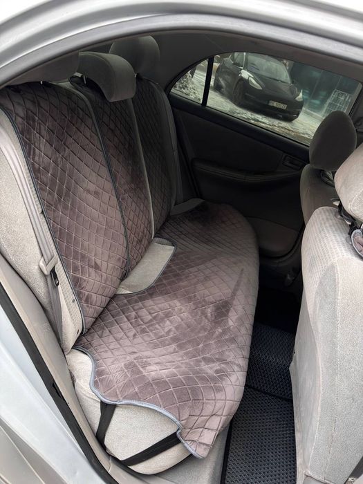 Продам Тойоту Короллу