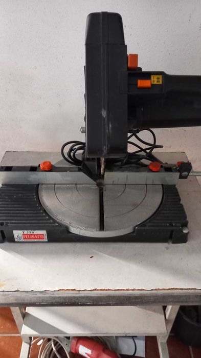 Máquina Corte de meia esquadria