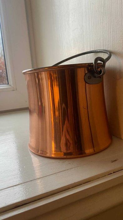 Ведёрко медное с ручкой