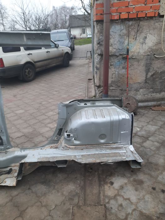 Задня чвертка права Фіат Фіоріно