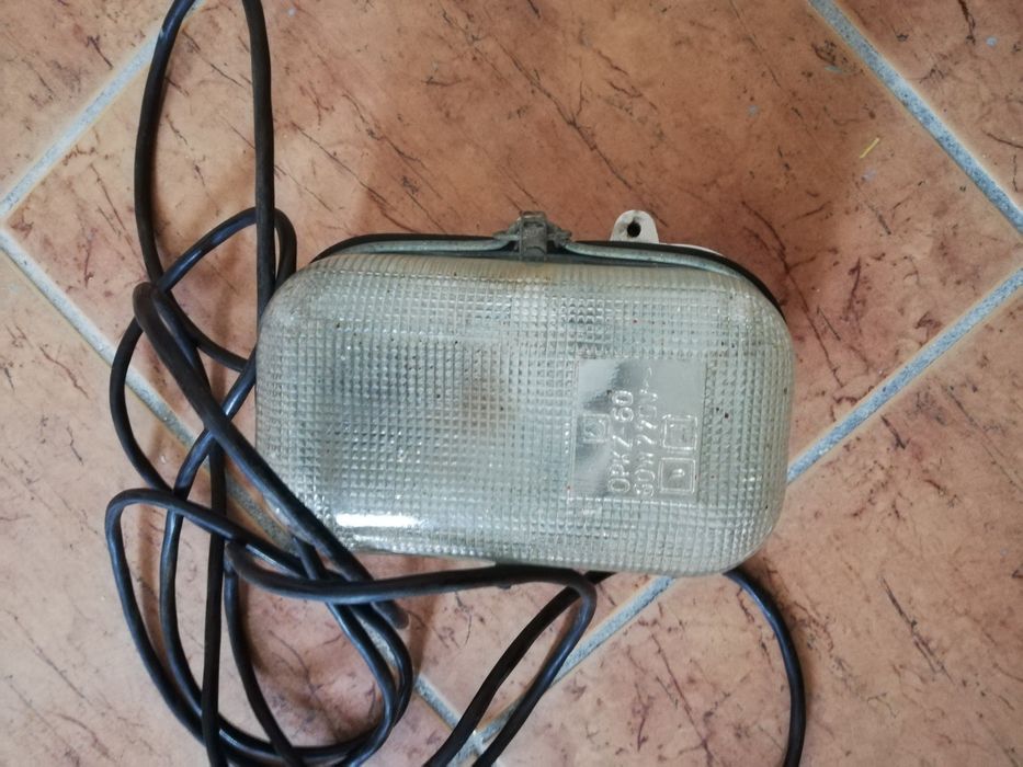 Plafon  PRL sprawne  220v do garażu i  loftu