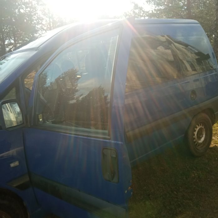 Пежо експерт 2005