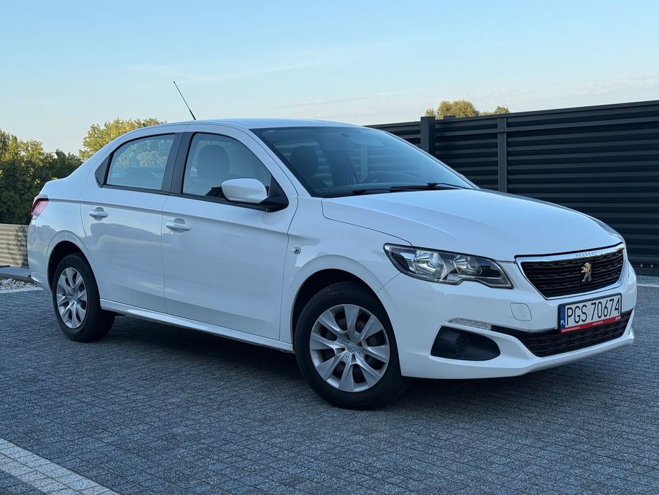 Peugeot 301