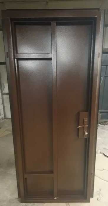 Металеві двері для гаража купити