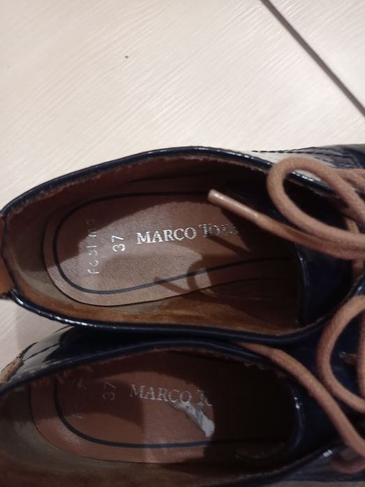 Ботинки лаковые женские